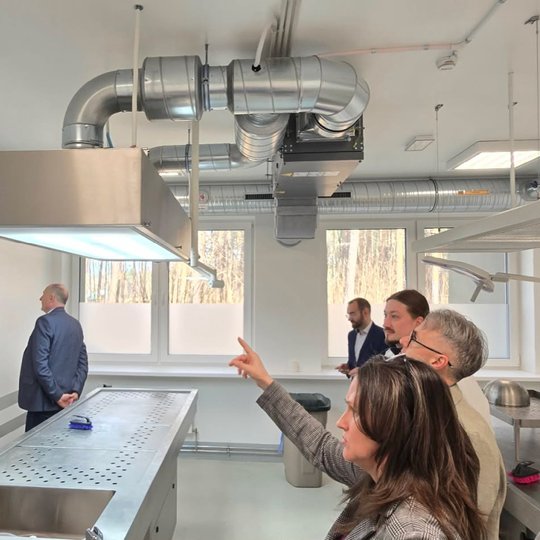 Vizito Latvijos valstybiniame teismo medicinos ekspertizės centre 2026 m. kovo 24–25 dienomis akimirka.