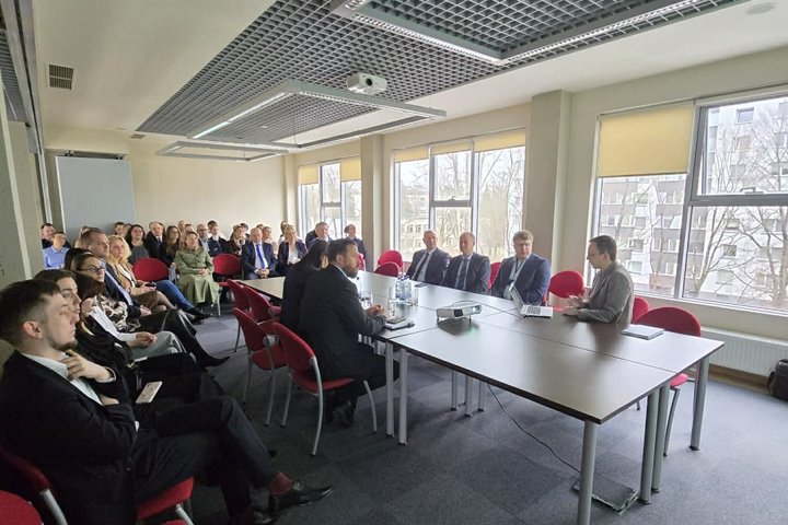 2026 m. kovo 26 d. vizito Vilniaus apylinkės prokuratūroje akimirka.