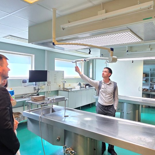 Vizito Estijos teismo ekspertizės institute akimirka.