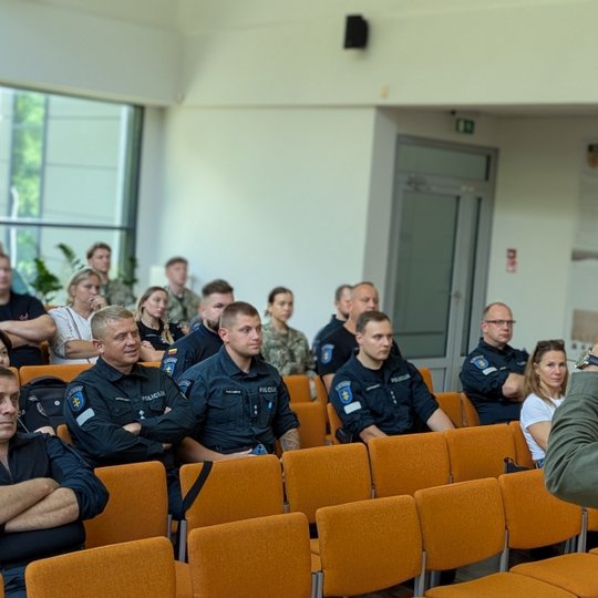 Mokymų ciklo Valstybinėje teismo medicinos tarnyboje akimirka.